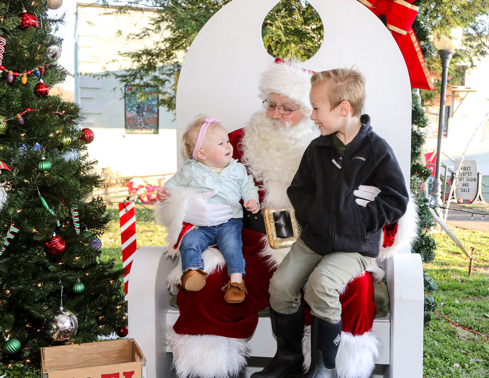 Winter Carnival _ Santa 11-24-19-8556.JPG
